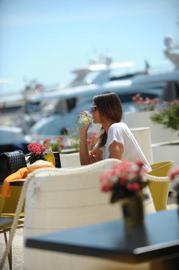 Hotel Marina Del Gargano Houseboat Manfredonia Exteriér fotografie