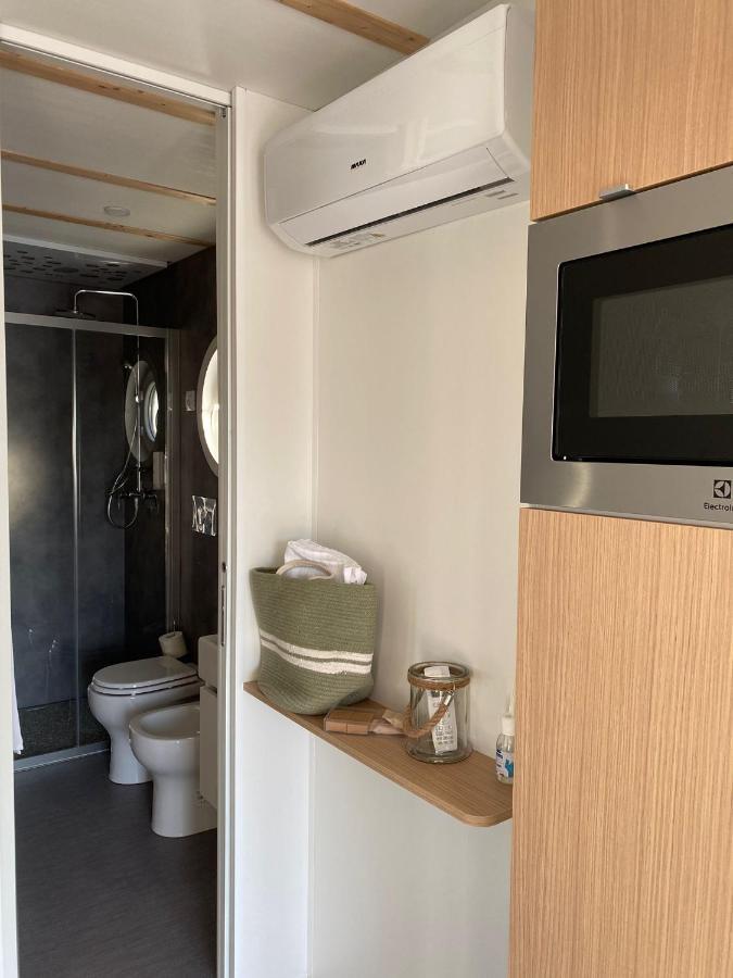 Hotel Marina Del Gargano Houseboat Manfredonia Exteriér fotografie