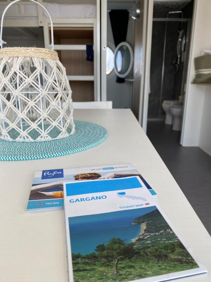 Hotel Marina Del Gargano Houseboat Manfredonia Exteriér fotografie