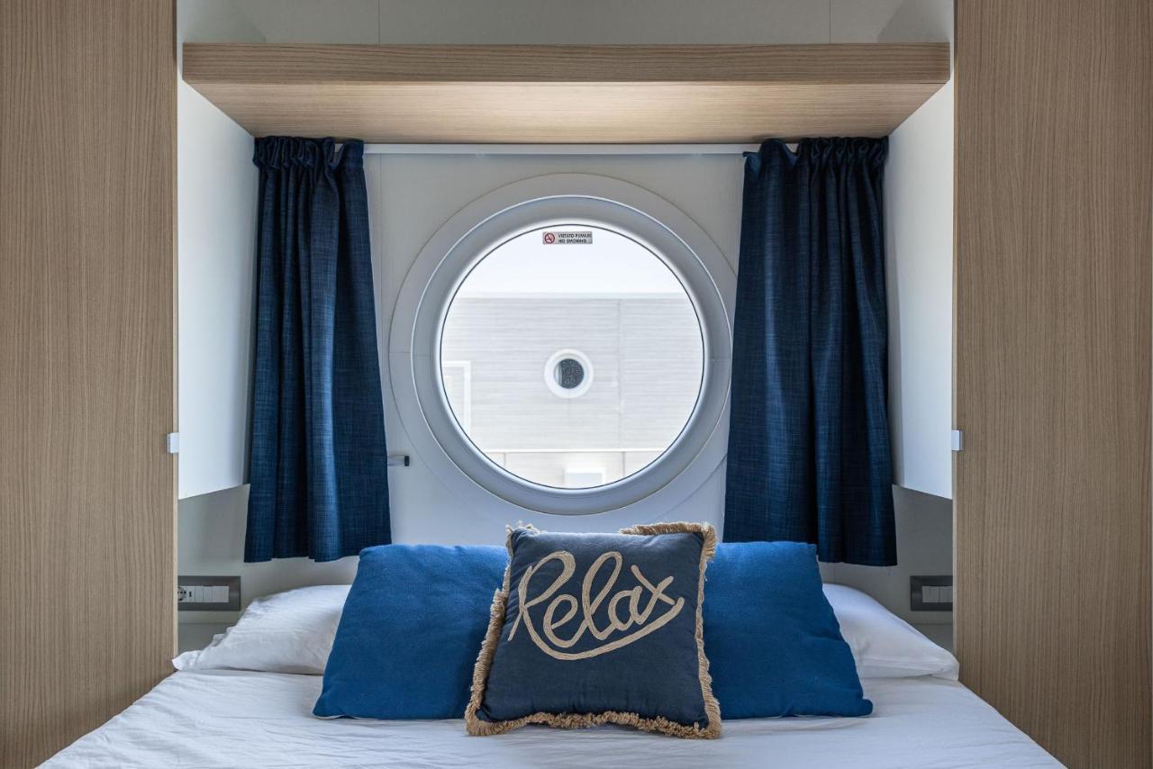 Hotel Marina Del Gargano Houseboat Manfredonia Exteriér fotografie