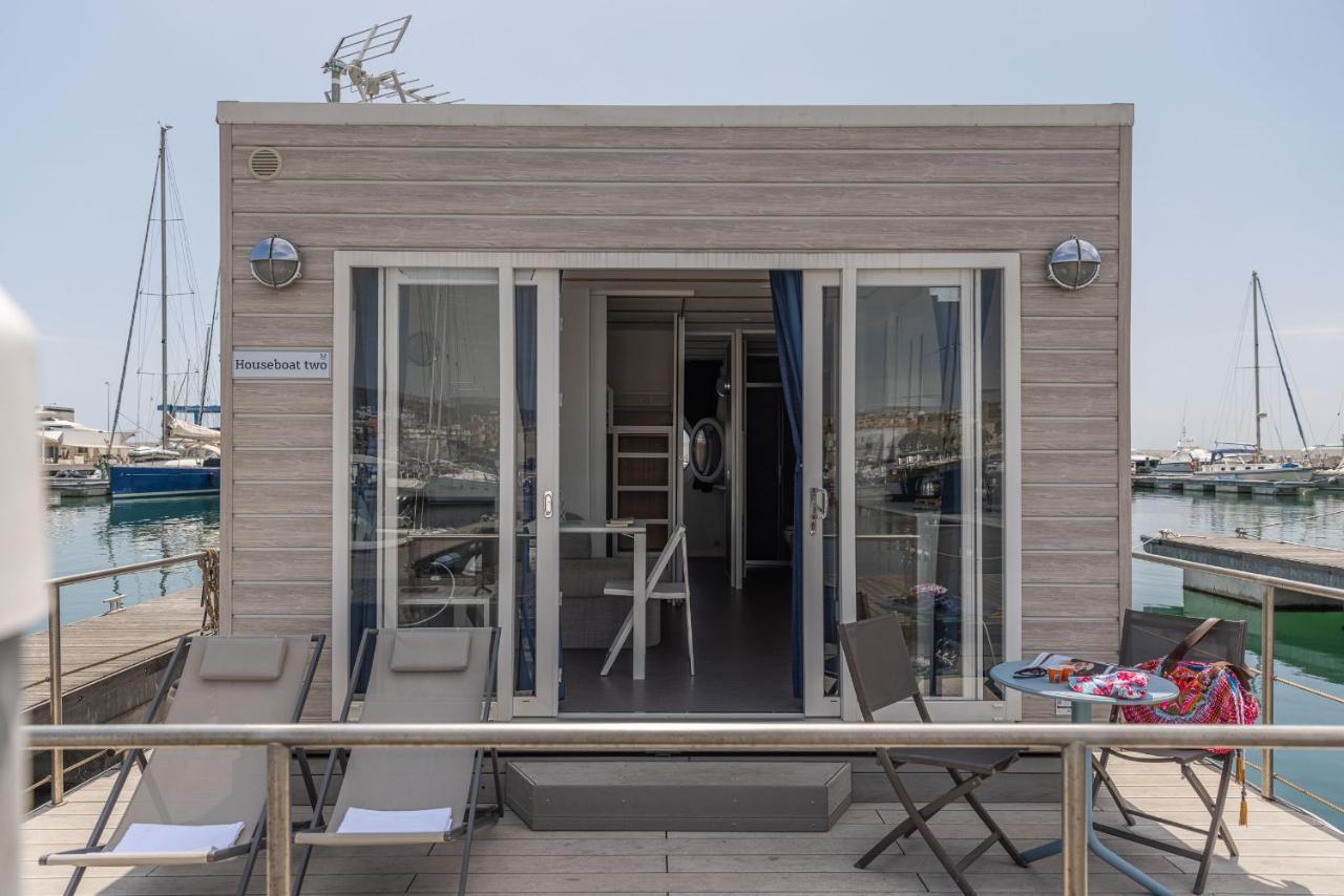 Hotel Marina Del Gargano Houseboat Manfredonia Exteriér fotografie