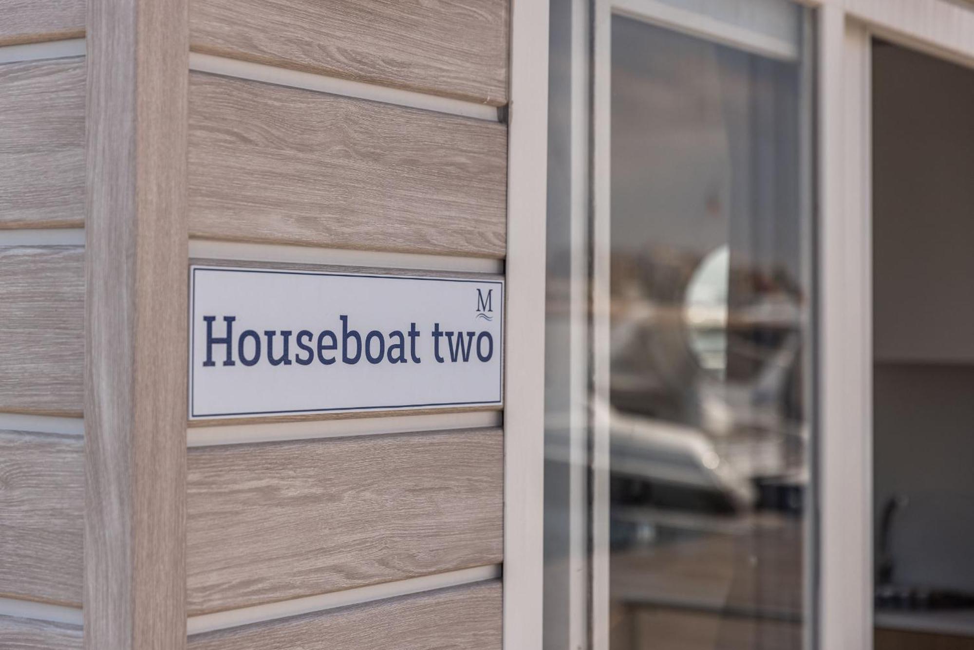 Hotel Marina Del Gargano Houseboat Manfredonia Exteriér fotografie