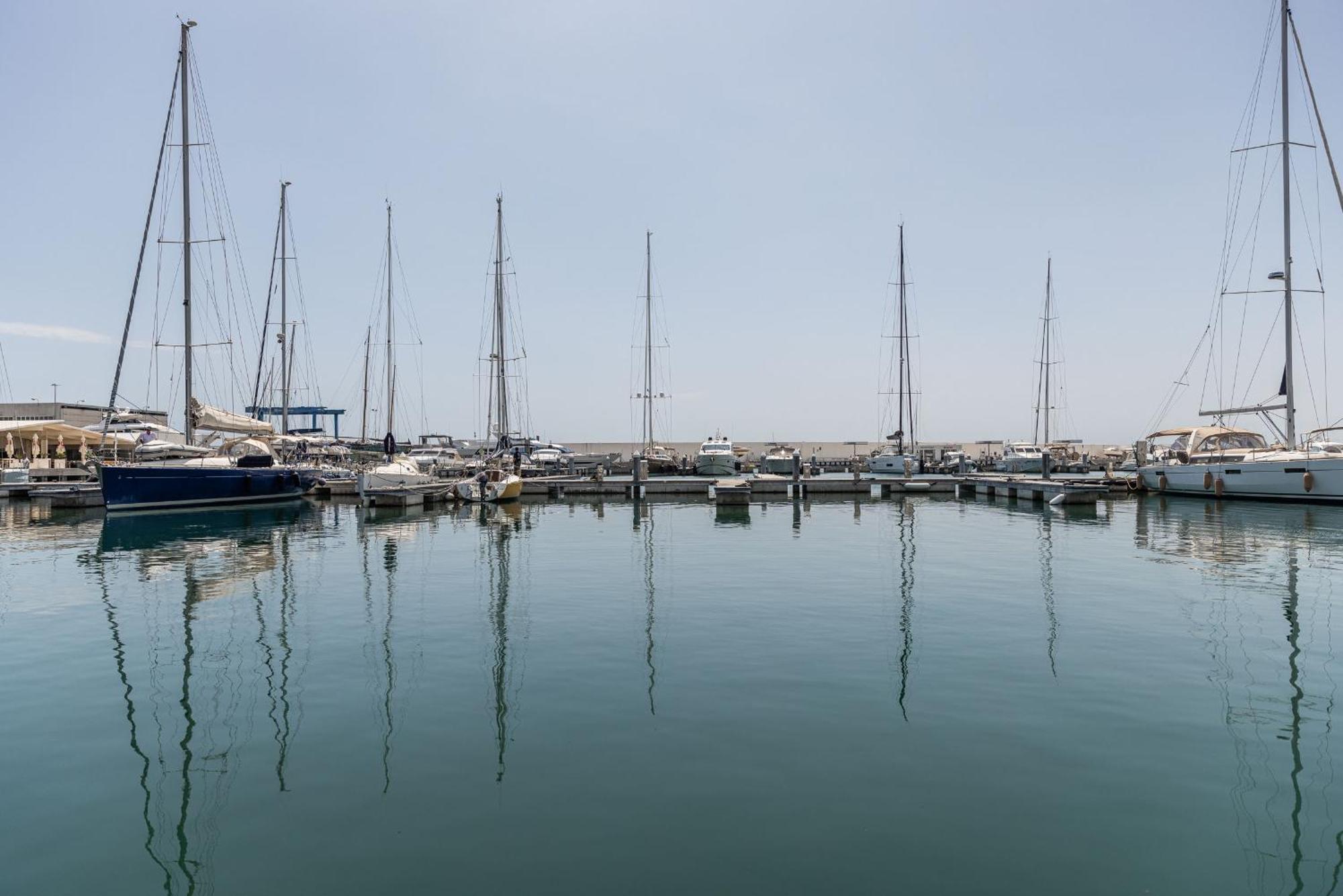 Hotel Marina Del Gargano Houseboat Manfredonia Exteriér fotografie